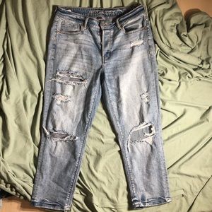 American Eagle Crop Jeans